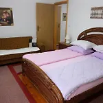 Ammy Apartment